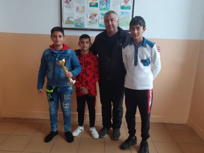 Първо място в републиканското първенство по вдигане на тежести! 2